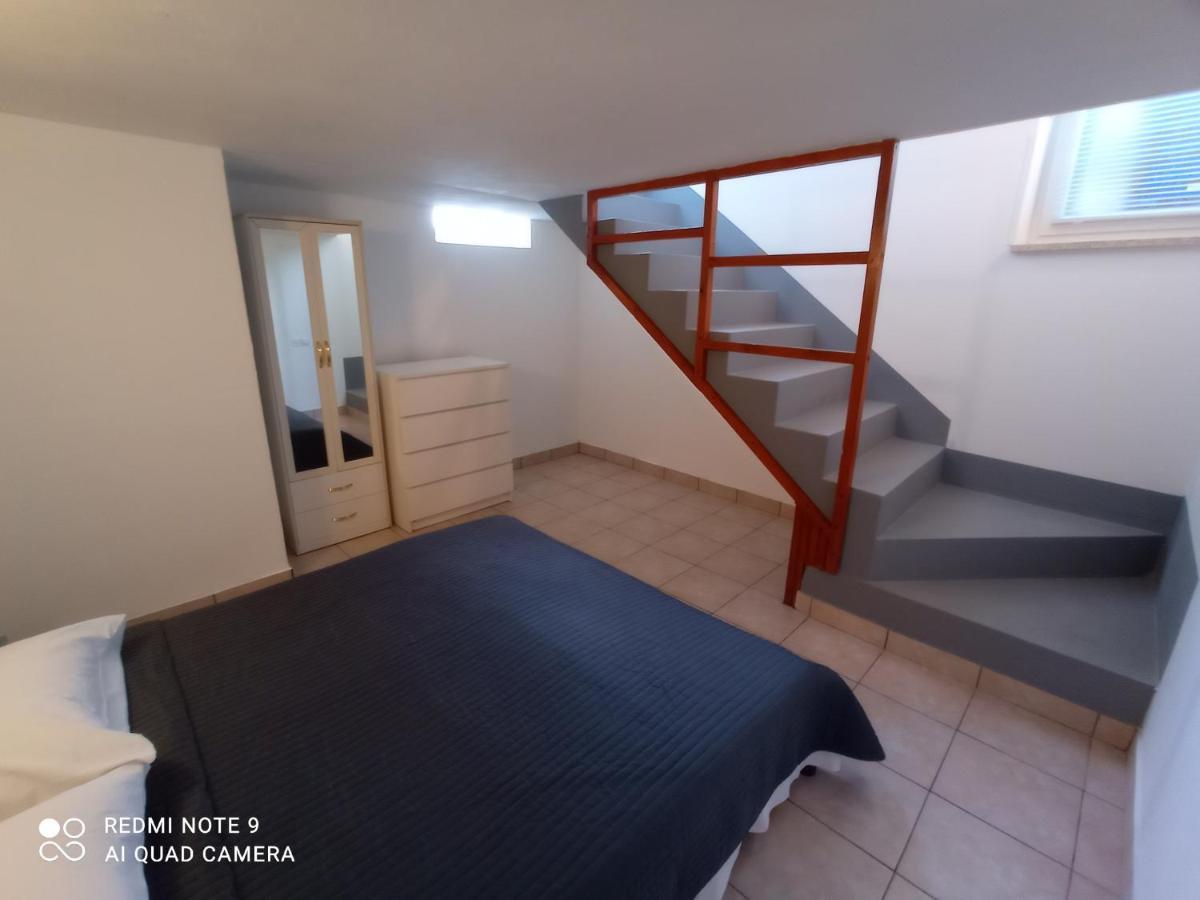 Studio Apartman Premantura Exteriér fotografie